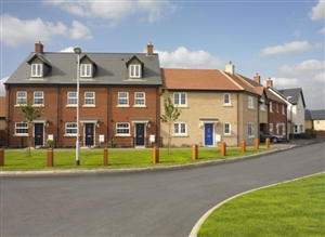 Government 'needs to continue with town planning jobs'